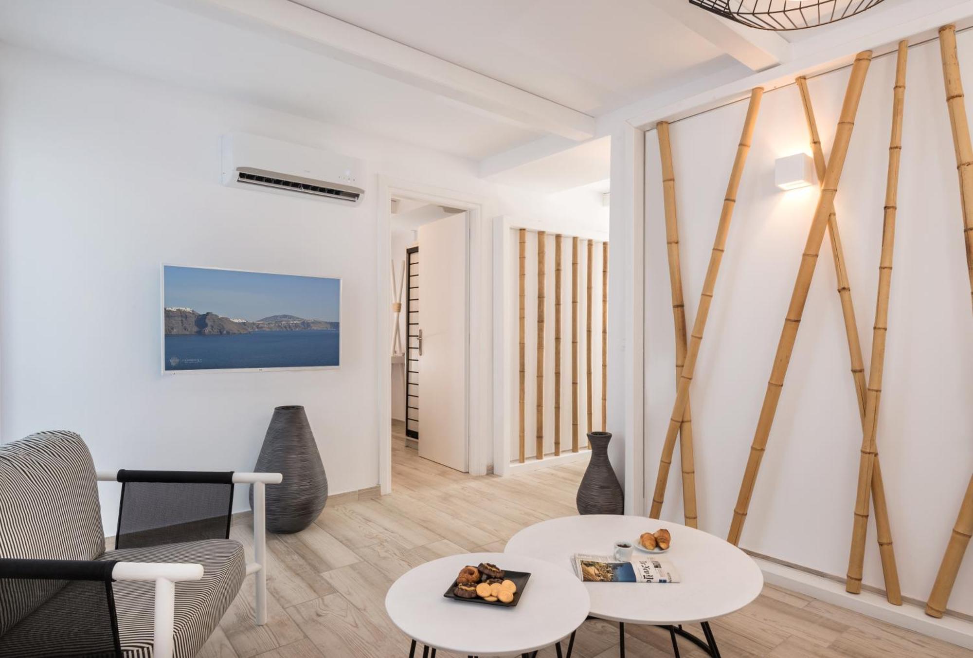 Smy Mediterranean White Santorini (Adults Only) Камари Номер фото